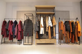 女裝尾貨品牌折扣老板偏愛走份批發的背后邏輯與輔料銷售策略